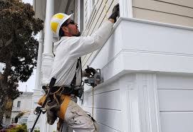 Siding Removal and Disposal in Rocky Top, TN